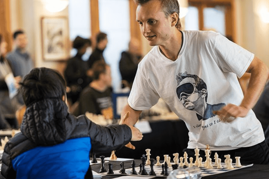 Timur Gareyev - blindfold chess champion