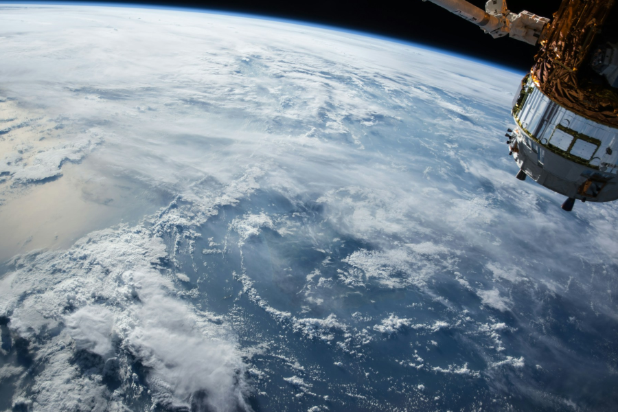 Space clean-up - IELTS Reading with Practice Test, Answers And Explanation